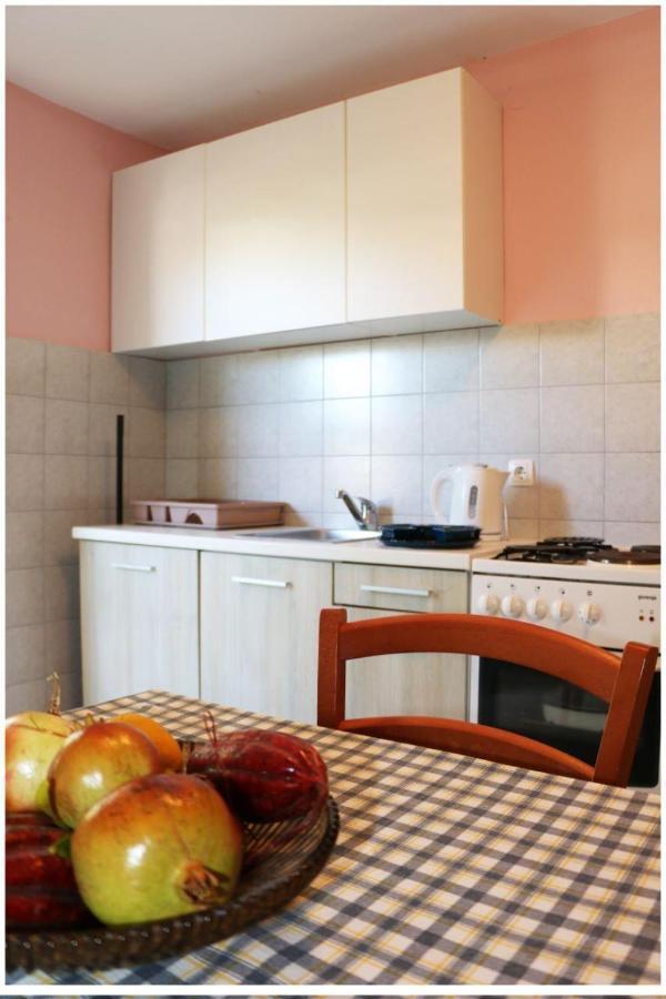 Apartments Lujo พรีมอชเตน ภายนอก รูปภาพ