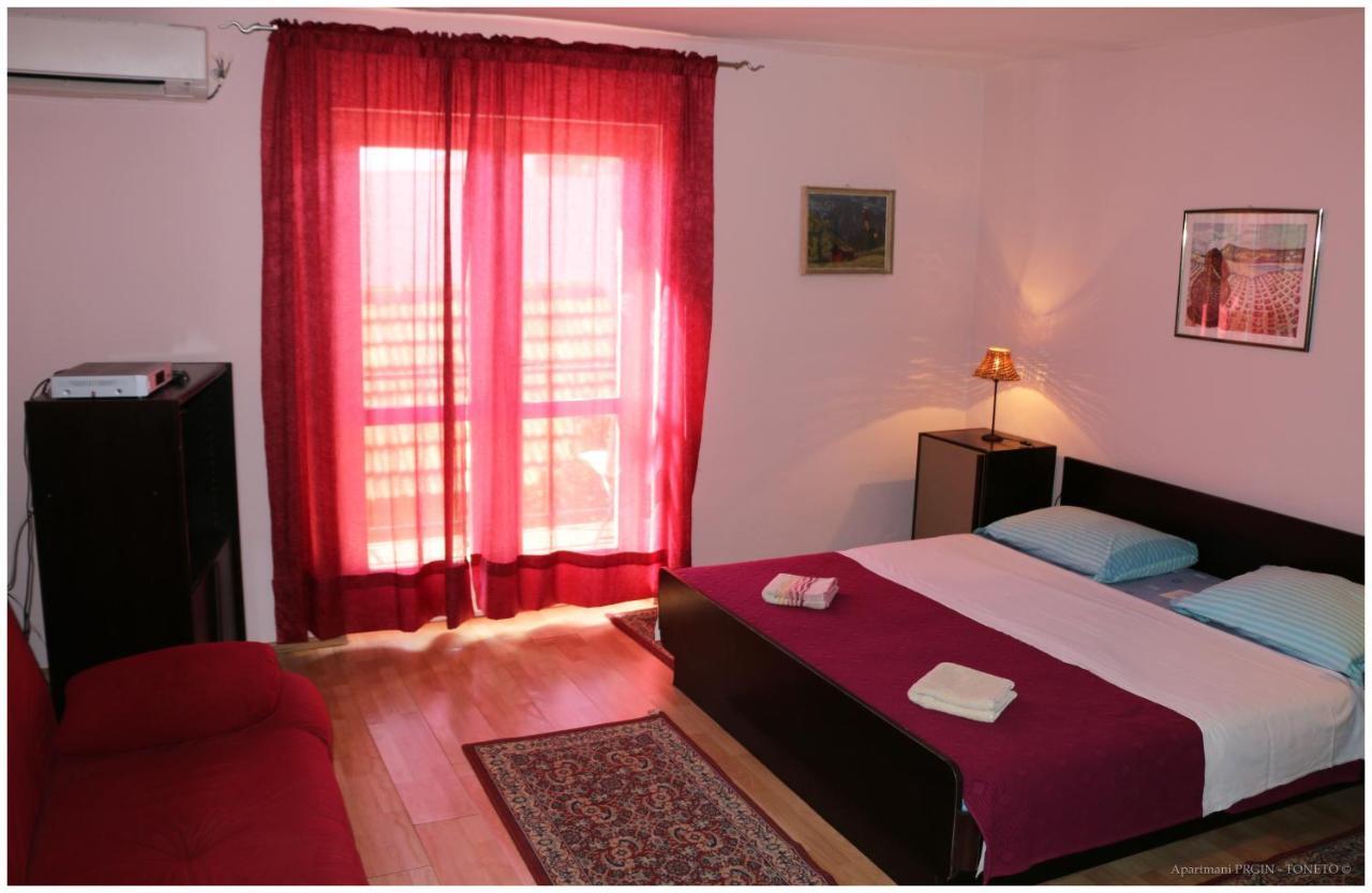 Apartments Lujo พรีมอชเตน ภายนอก รูปภาพ